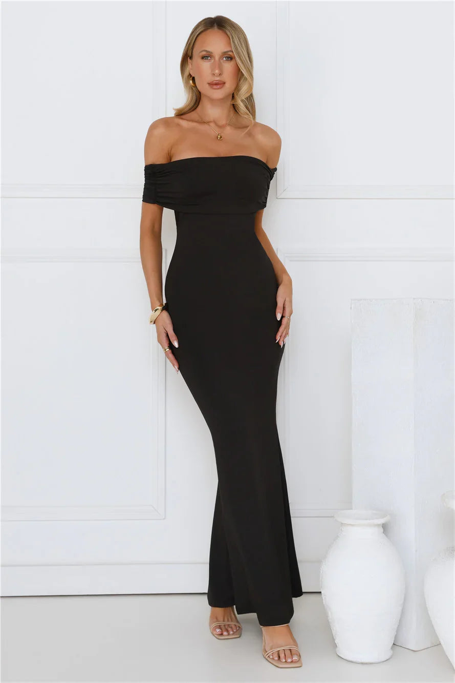 Vibe On Point Off Shoulder Maxi Dress Black